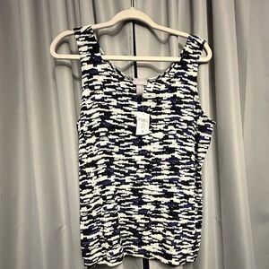 CHICO'S Travelers Patterned Stretch Tank Top - Chico's Size 2 L NWT